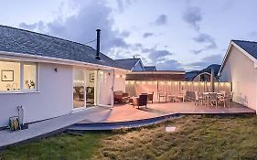 Family-Friendly Retreat Between Beach & Mountains